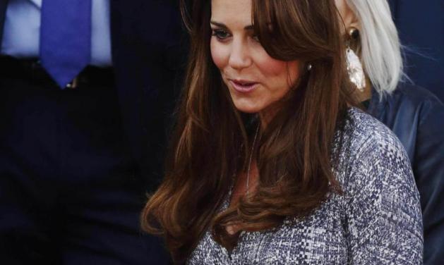 K. Middleton: Δείχνει την κοιλιά της και το ζεστό χαρακτήρα της αφού την αποκάλεσαν “πλαστική πριγκίπισσα για αναπαραγωγή”!