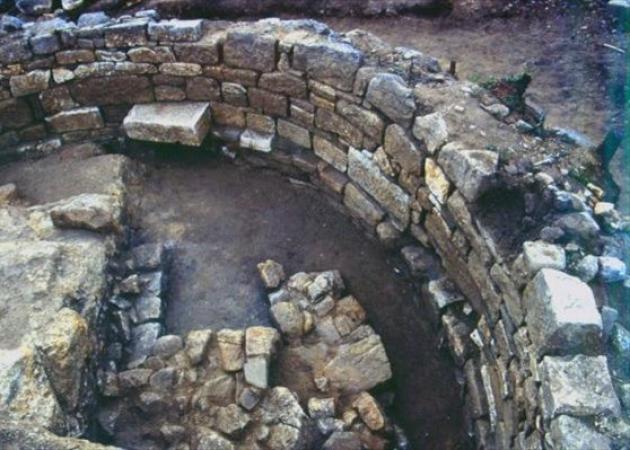 Σπουδαία επιστημονική ανακάλυψη – Βρέθηκε στα Στάγειρα ο τάφος του Αριστοτέλη!