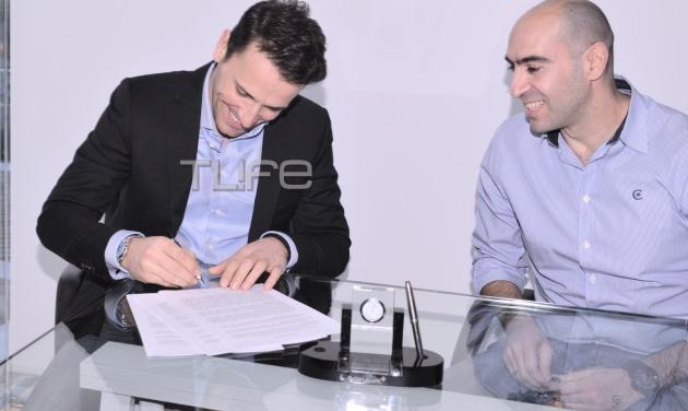 Νίκος Βέρτης: Μόλις υπέγραψε με νέα δισκογραφική εταιρεία! Φωτογραφίες