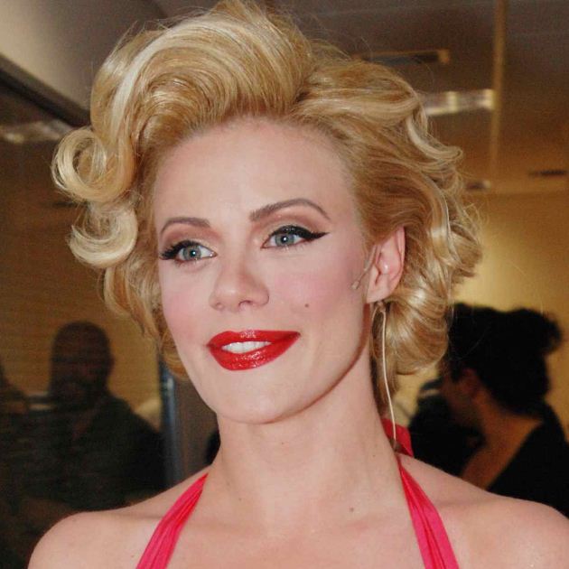 1 | Ζέτα η Marilyn;