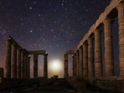 Τα φεγγάρια του Αυγούστου στην Ελλάδα