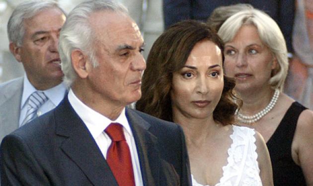 Τσοχατζόπουλος μέσα από τη φυλακή: “Ζητώ να αφεθεί ελεύθερη η γυναίκα μου”!