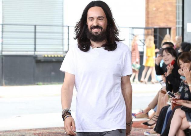 Alessandro Michele: Ο σχεδιαστής του οίκου Gucci κερδίζει βραβείο για την αναζωογόνηση που έφερε στο brand