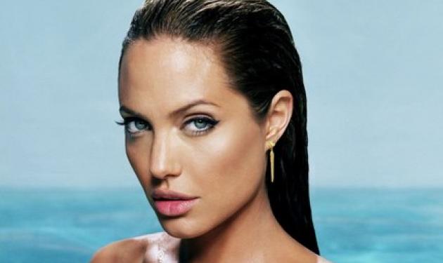 Angelina Jolie: ”Πάντα ένιωθα ότι ήμουν φυλακισμένη σε κλουβί”!