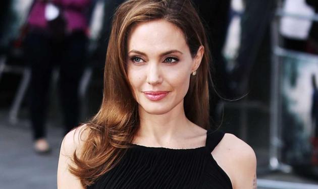 Angelina effect! 800 γυναίκες στη Βρετανία θα κάνουν προληπτική μαστεκτομή όπως η διάσημη ηθοποιός
