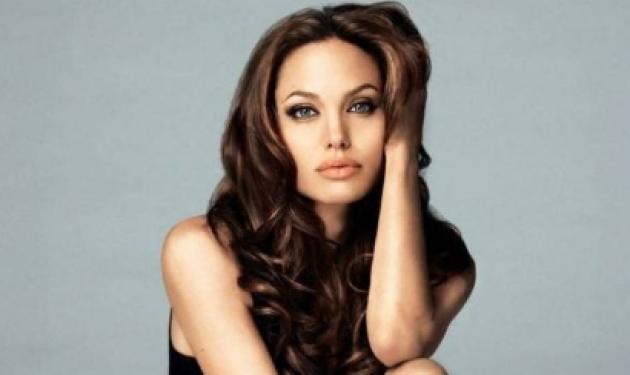 Angelina Jolie: Το συγκινητικό μήνυμα της μητέρας του B. Pitt για τη διπλή μαστεκτομή!