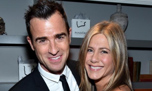 Jennifer Aniston – Justin Theroux: Το καυτό φιλί που διαψεύδει τις φήμες χωρισμού