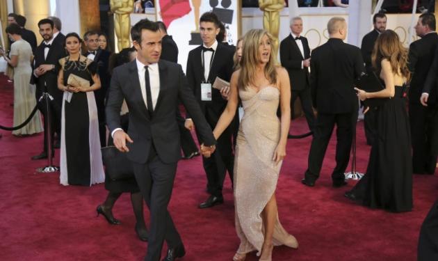 Jennifer Aniston – Justin Theroux: Χέρι χέρι στο κόκκινο χαλί των Όσκαρ!