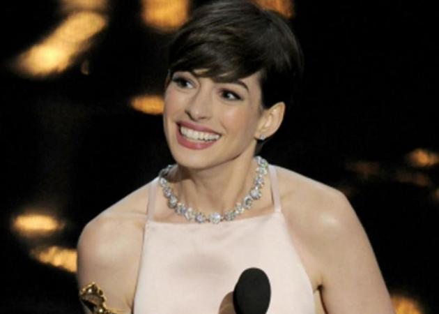 Όσκαρ 2016: Το συγκινητικό μήνυμα της Anne Hathaway πριν την 88η απονομή!