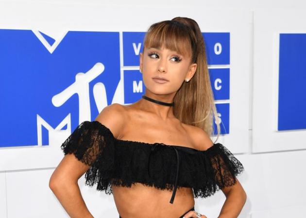 Η Ariana Grande με τα πιο μακριά μαλλιά που την έχεις δει ποτέ!