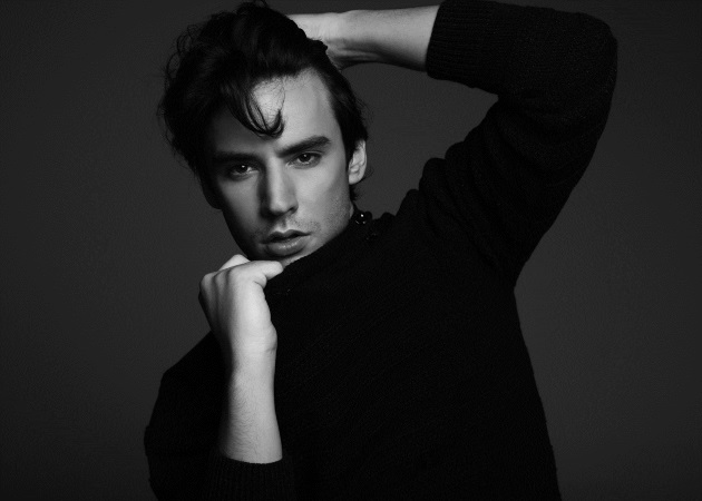 Άρις Πετράκης: Έτοιμος να φτάσει “Ως το τέρμα” από τα πρώτα του κιόλας βήματα