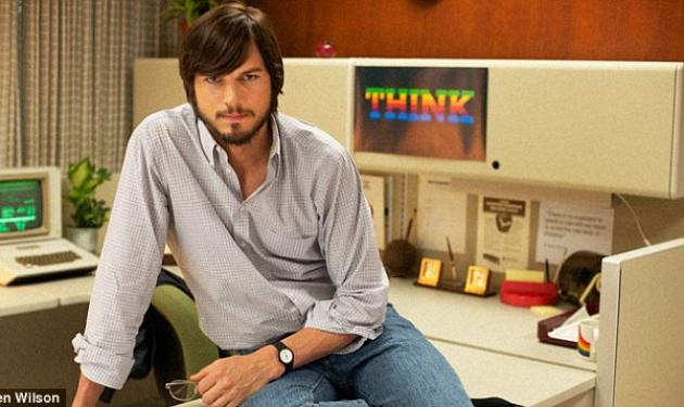 Ashton Kutcher: Η πρώτη του φωτογραφία ως αφεντικό της Apple!