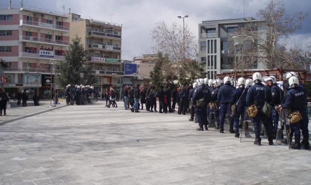 Έκρηξη στα δικαστήρια Θεσσαλονίκης. Μία τραυματίας!