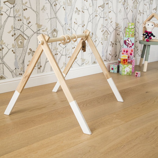 14 | Baby gym etsy.com 36.00€