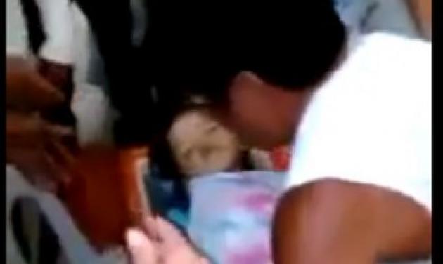 Απίστευτο Βίντεο! Κοριτσάκι τριών χρονών “αναστήθηκε” την ώρα της κηδείας του!