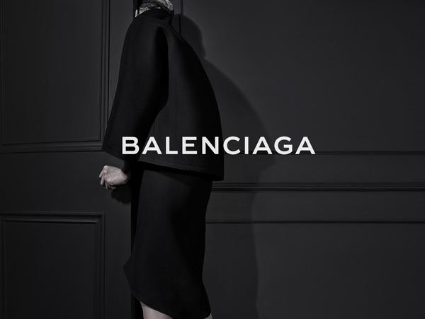 Balenciaga: Η πρώτη καμπάνια υπό την καθοδήγηδη στου Alexander Wang!