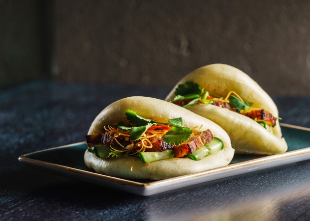 Μα, τι είναι επιτέλους τα bao buns; Να γιατί πρέπει να μάθεις πώς γίνονται!