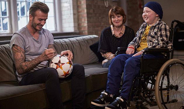 Η συγκινητική έκπληξη του David Beckham σε 11χρονο καρκινοπαθή!