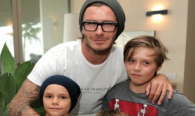 Ποιος γιος του Beckham είναι πιο όμορφος;