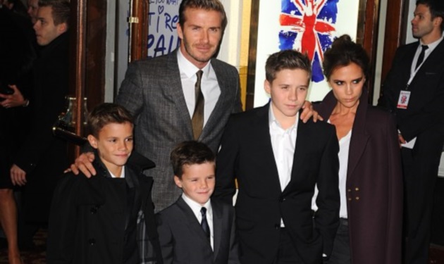 The Beckhams: Οι άντρες της οικογένειας μπουγέλωσαν την Victoria! Βίντεο