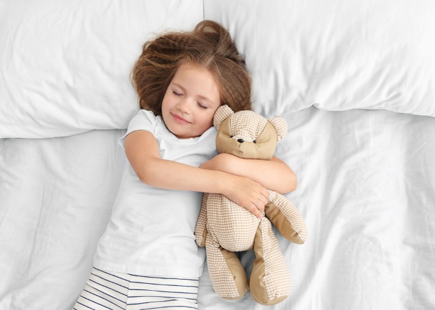 Βραδινός ύπνος: 4 λάθη που κάνουν οι γονείς και δυσκολεύουν τον ύπνο των παιδιών