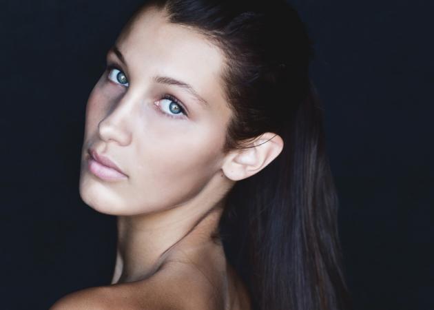 Αν σκεφτόσουν να κόψεις αφέλειες αυτή η photo της Bella Hadid θα σε πείσει!