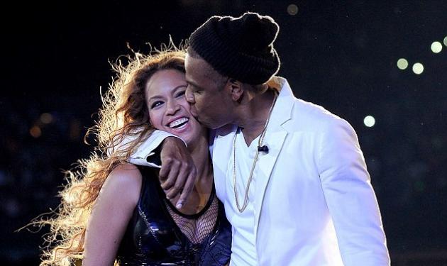 Beyonce-Jay Z: τρυφερές στιγμές πάνω στη σκηνή παρά τις φήμες για απιστία!