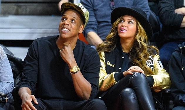 Beyonce: Η φαρδιά μπλούζα σε αγώνα μπάσκετ φούντωσε τις φήμες για εγκυμοσύνη!