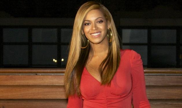 Beyonce: Πρώτη δημόσια εμφάνιση μετά τη γέννηση του μωρού της, δίχως τα περιττά κιλά!