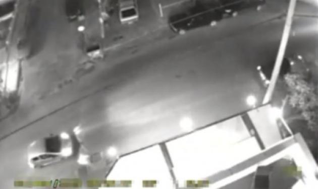 Το βίντεο από την εκτέλεση των δύο μελών της Χρυσής Αυγής έξω από τα γραφεία του κόμματος στο Ηράκλειο