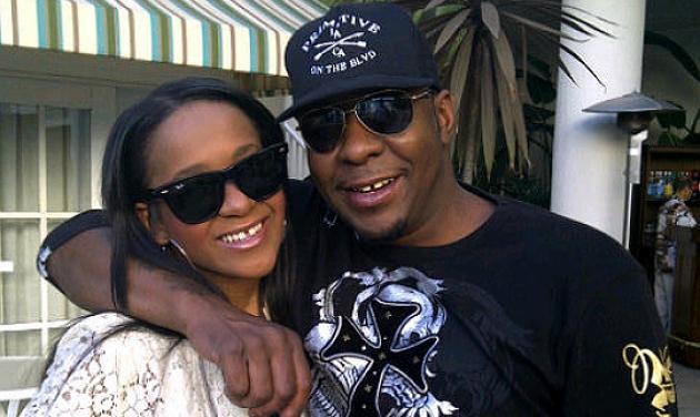 Συγκινεί ο πατέρας της Bobbi Kristina: Δεν μπορώ να τραβήξω την πρίζα! Ο θεός θα σώσει το παιδί μου