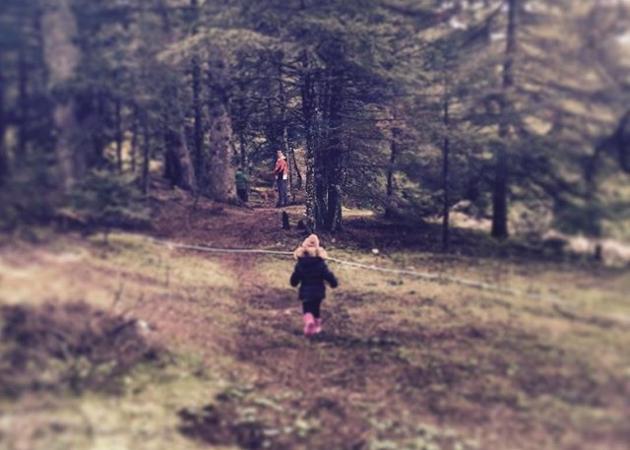 Αντώνης Σρόιτερ: Βόλτα με την κόρη του στη φύση!