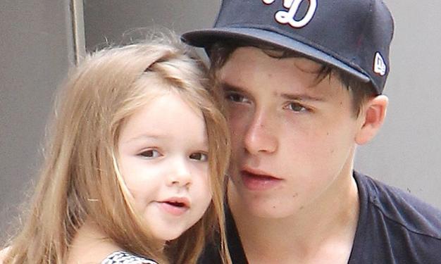 Brooklyn Beckham: πέρασε το Σάββατο με την 3χρονη αδερφή του σε παιχνιδάδικο!