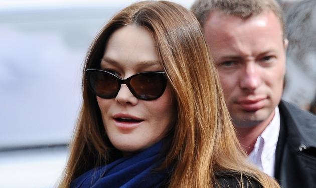 Carla Bruni: Μήπως το παράκανε με το Botox; Δες φωτογραφίες