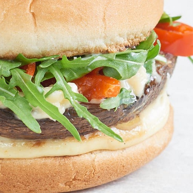 Burgers με μανιτάρια πορτομπέλο