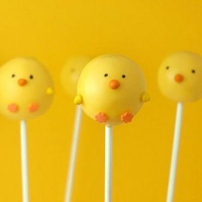 Cake pops κοτοπουλάκια