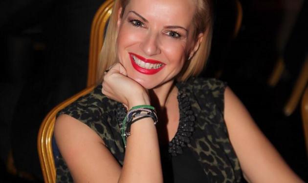 Μαρία Μπεκατώρου: Πιο όμορφη και ευτυχισμένη από ποτέ σε βραδινή έξοδο! Φωτογραφίες