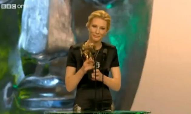 C. Blanchett: Συγκινημένη αφιέρωσε το βραβείο στον νεκρό Philip Seymour Hoffman!