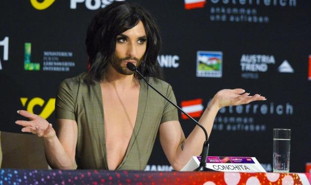 Eurovision 2015: Η Conchita Wurst μιλάει για την εμπειρία της στην παρουσιάση του Greenroom!