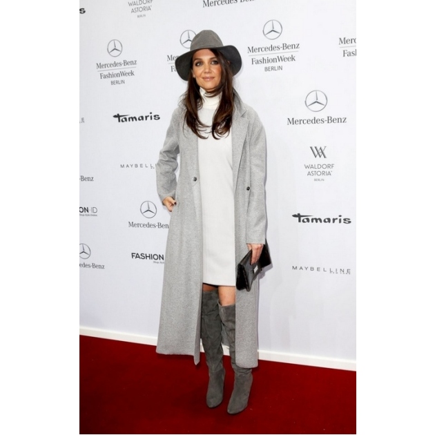 1 | Katie Holmes