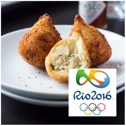 Βραζιλιάνικες κροκέτες κοτόπουλου (Coxinha) | tlife.gr Βραζιλιάνικες κροκέτες κοτόπουλου (Coxinha) | tlife.gr