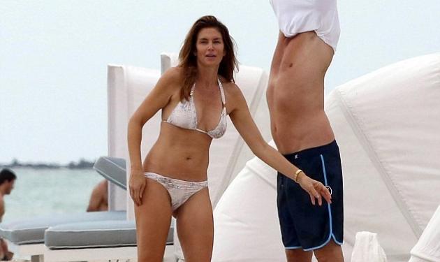 Cindy Crawford: Στα 49 χρόνια της… έχει αυτό το εντυπωσιακό κορμί! Φωτογραφίες