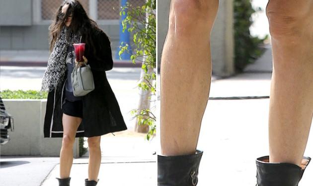Oops! H Demi Moore ξέχασε να ξυρίσει τα πόδια της και οι παπαράτσι το…κατάλαβαν!