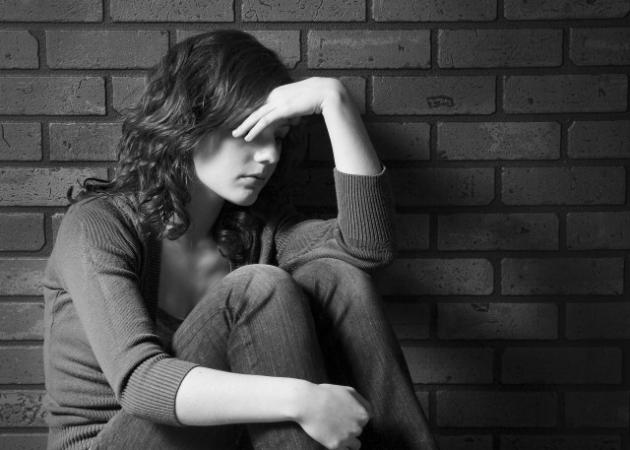 Κατάθλιψη: Τρία “κόλπα” του μυαλού για να την αντιστρέψεις