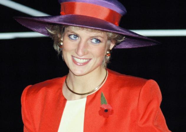 Τα πιο αξιομνημόνευτα ρούχα της πριγκίπισσας Νταϊάνα θα εκτεθούν στο Kensington Palace