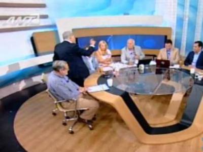 O Γιάννης Δημαράς αποχώρησε on air από τον Παπαδάκη!