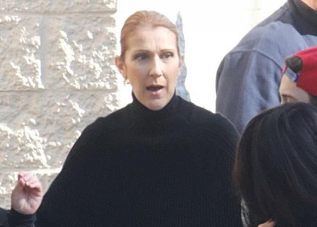 Ράκος η Celine Dion – H πρώτη εμφάνιση μετά το θάνατο του άντρα της και του αδελφού της