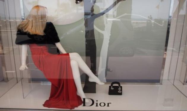 Dior Καννών: Έκλεψαν αντικείμενα αξίας 1.000.000€ σε 8 λεπτά!