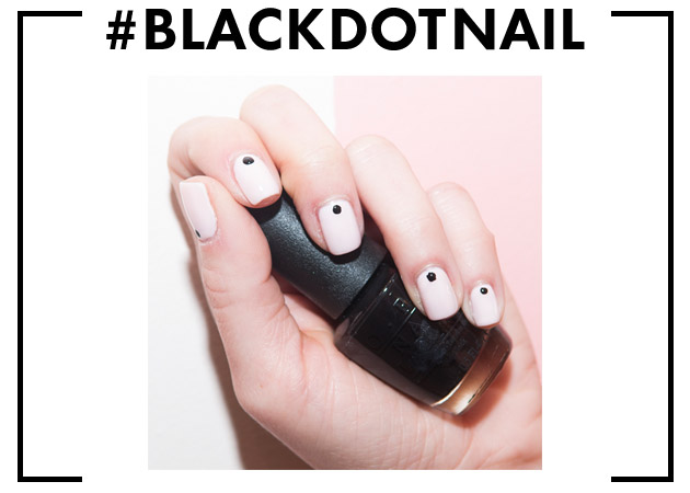 Black dot manicure: τι είναι και πώς να το κάνεις!