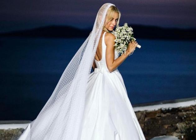 Δούκισσα Νομικού: Η πιο εντυπωσιακή φωτογραφία του γάμου και το “ευχαριστώ” της νύφης!